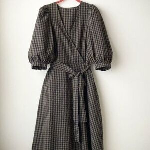 gingham seersucker cotton lantern puff sleeve midi wrap dress navy gold belted